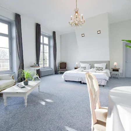 Chateau De Gezaincourt