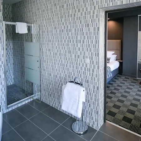 Chateau De * Gezaincourt