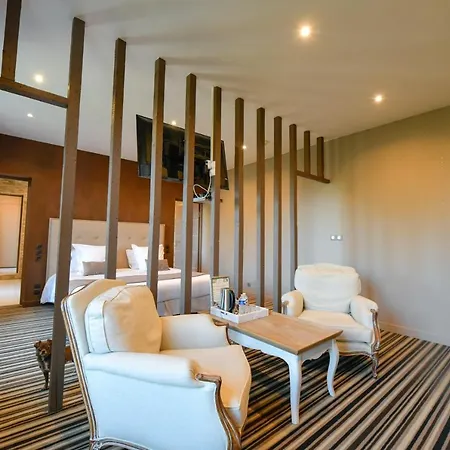 Chateau De Feriehus Gezaincourt